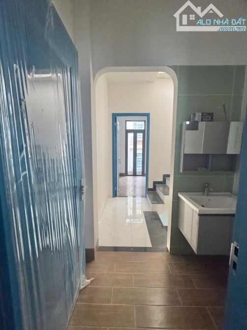 NHÀ MỚI 4 TẦNG - HẺM XE HƠI - NGUYỄN ĐÌNH CHIỂU QUẬN 3 -DT: 37.8M2- 7 TỶ 999 - 8