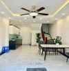 DUY NHẤT LONG BIÊN – NHÀ ĐẸP 4.5 TẦNG – DT 30M² – MẶT TIỀN 4M – GIÁ CHỈ 4.3 TỶ