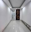 Cần bán gấp nhà đẹp phân lô Lạc Long Quân 47m2, 6T, ô tô đỗ cửa, thang máy ở ngay