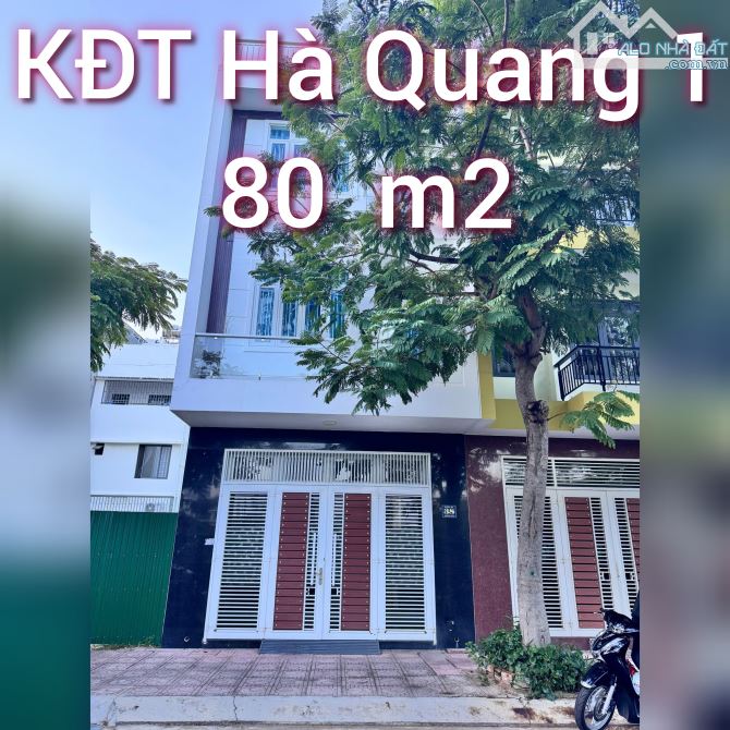 "Bán nhà sổ đỏ Khu đô thị Hà Quang 1, Nha Trang gần công viên và đối diện trung tâm thương