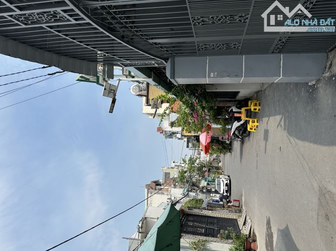 NHÀ HXH GẦN PHẠM VĂN CHIÊU - NGANG 4.2*16.5 (4PN) CHỦ TẶNG NỘI THẤT - HÀNG HIẾM KHU VỰC