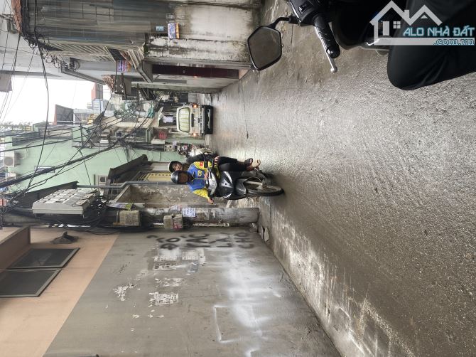 HOÀNG MAI, 37 M, LÔ GÓC, CHỈ 5M RA SÂN CHƠI, VÀ GIẾNG LÀNG. KHÔNG GIAN TUYỆT ĐỈNH. 6,1Tỷ.