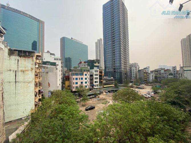 Phân lô Trần Duy Hưng, ô tô vào nhà, kinh doanh, 2 thoáng, 60m2, 18.x tỷ