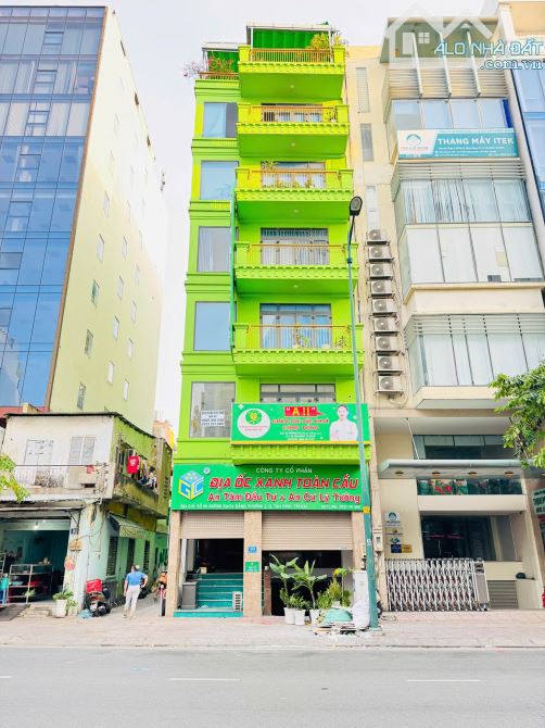 Toà nhà mặt tiền quận 1 giá rẻ 9x18 xây full đất Hầm 9 tầng giá 100 tỷ
