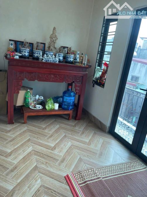 2,15 TỶ – BÁN NHÀ 3 TẦNG 77 DƯ HÀNG, NGÕ THÔNG, VỊ TRÍ TRUNG TÂM