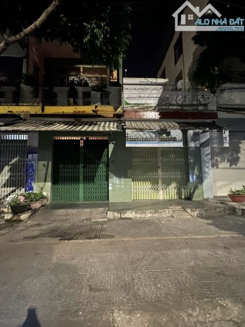 BÁN NHÀ MẶT TIỀN SƠN TRÀ – VỊ TRÍ VÍP – THÍCH HỢP KINH DOANH – CÓ THU NHẬP GIỮ ĐẤT NHẸ