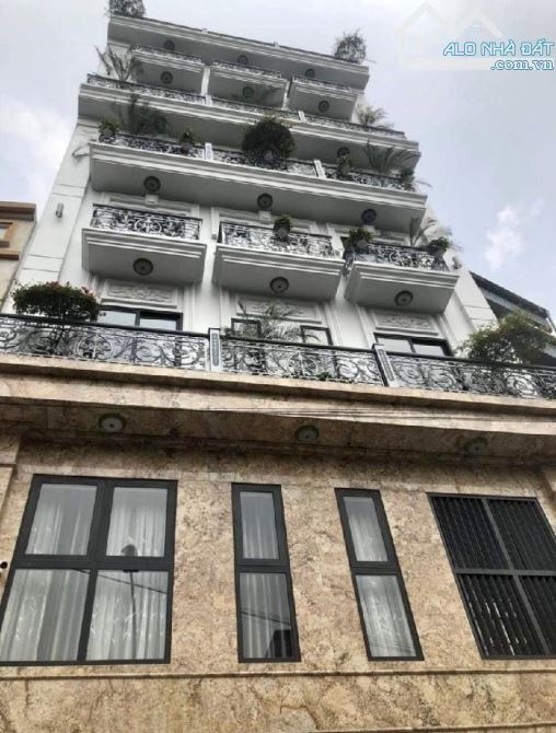 CẦN BÁN TÒA NHÀ 10 TẦNG CAO CẤP – DIỆN TÍCH 400M² – MẶT TIỀN 14M – VỪA Ở VỪA K
