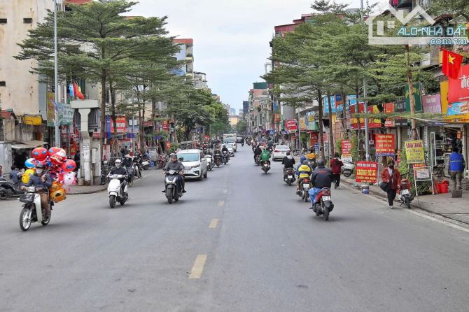 3 BƯỚC RA PHỐ - 5 PHÚT LÊN HỒ - NHÀ MỚI Ở LUÔN - 3 NGỦ ĐỦ CÔNG NĂNG - TIỆN ÍCH NGẬP TRÀN -