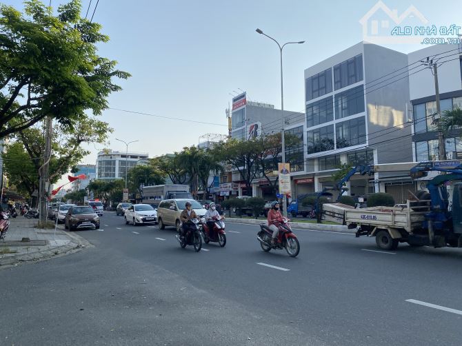 Cần Bán đất đường Trưng Nữ Vương- Hải Châu- Đà Nẵng, ngang 7,5 dt: 201m2(nở hậu), giá tốt