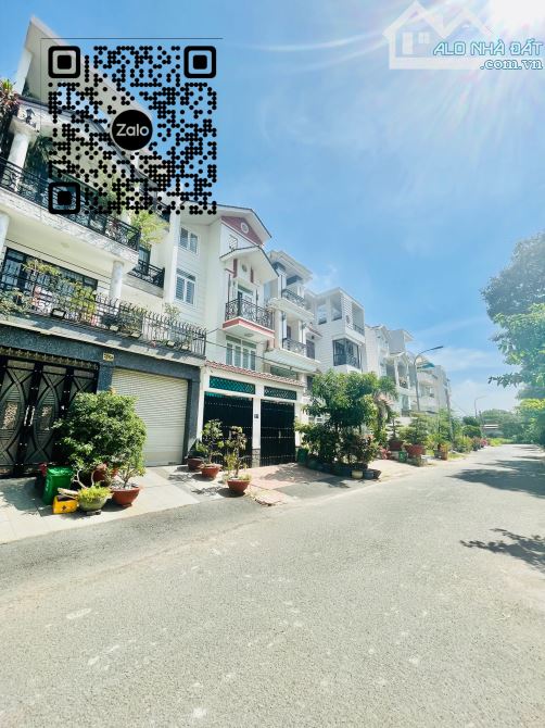 GẤP BÁN - KHU TÊN LỬA - BÌNH TÂN GIÁP QUẬN 6