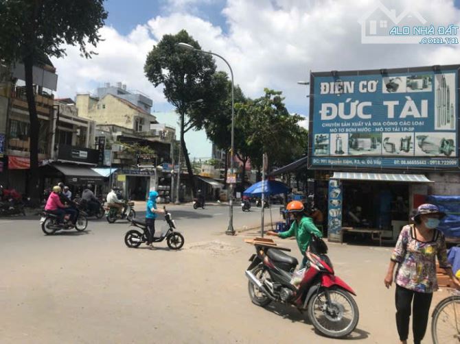 BÁN NHÀ-LÔ ĐẤT - DÃY TRỌ - NGAY BV 175- Ô TÔ TráNH NHAU - 650M2 - CHỈ 5X TỶ TL