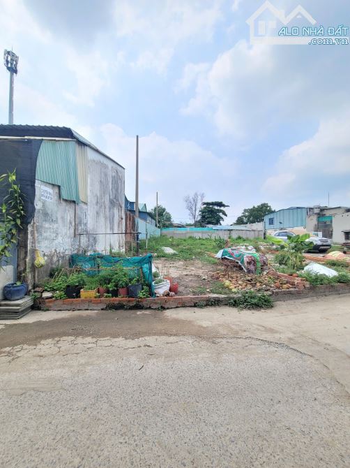 Rẻ 👉 1Tỷ850__122m2__Đất Rẻ, hẻm xe tải cách đường Nguyễn Du chỉ 200m__gần Ngã 3 Cửu Long