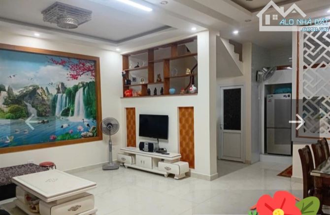 Nhà 60m2 x 4 tầng cao cấp khu phân lô Kiều Sơn ô tô vào nhà chỉ hơn 3 tỷ