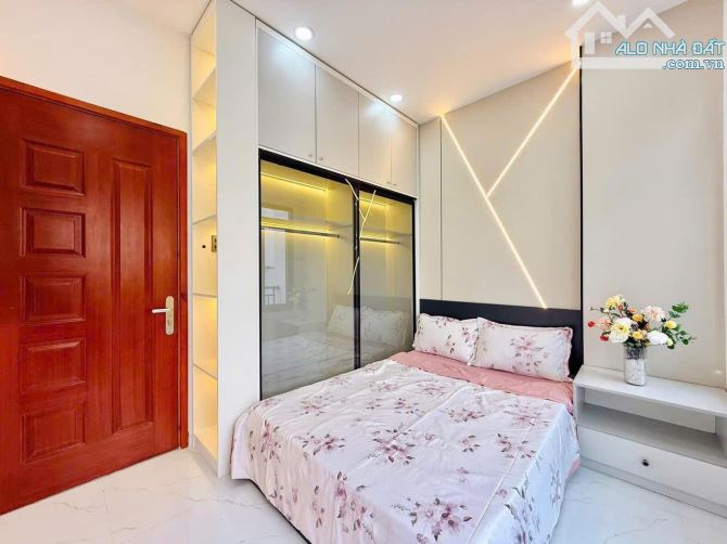 🏡CƠ HỘI VÀNG! Nhà Nguyễn Bỉnh Khiêm – 75m² – 5 tầng – Giá 10.7 tỷ – NỞ HẬU 6.6m