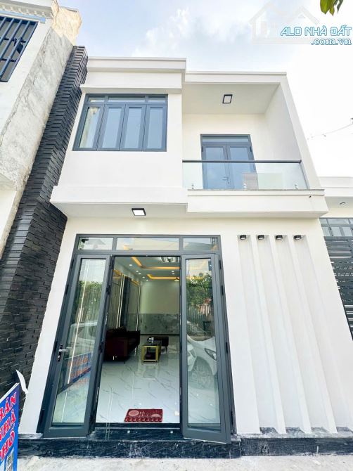 CHỦ GỬI BÁN NHÀ 1 TRỆT 1 LẦU HOÀN CÔNG TĐC PHƯỜNG BỬU HOÀ - BIÊN HOÀ, SỔ RIÊNG, TẶNG NỘI T