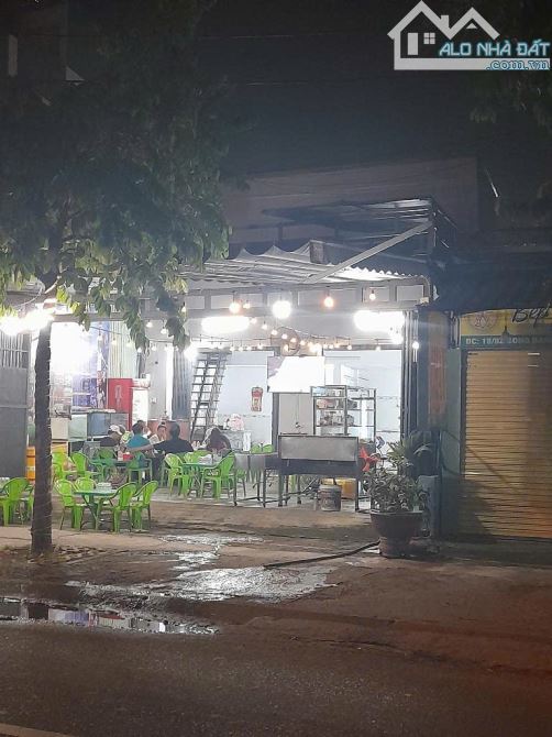 BÁN NHÀ (8.1x17) MẶT TIỀN SONG HÀNH, TÂN XUÂN, HÓC MÔN CHỈ 13 TỶ
