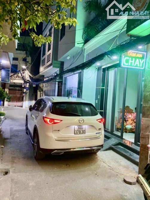 Bán Nhà Trương Định, Ngõ Ô TÔ Thông, Kinh Doanh, Mặt tiền rộng giá tốt chỉ 180 triệu/m2