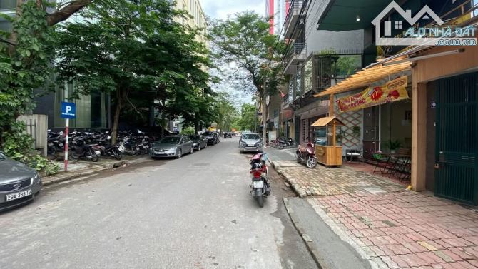 Bán nhà phân lô ngõ 78 Duy Tân 110m2, 4 tầng, 2 mặt ngõ, ô tô tải tránh, kd, chỉ 39 tỷ .