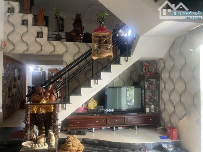 💥 BIỆT THỰ 2 TẦNG , KIỆT Ô TÔ NGÔ QUYỀN , DT 223M² ,GIÁ CHỈ 10 TỶ 💥