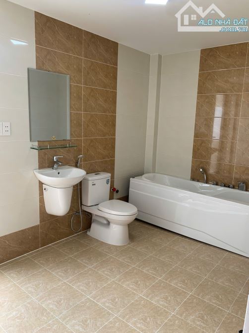 5 TẦNG – NHÀ MỚI - MIẾU GÒ XOÀI- BHH A- BÌNH TÂN- DT: 4*20 M- 8 TỶ 9 - 10