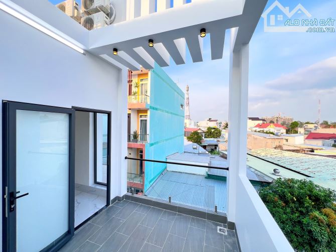 Nhà 1 Trệt 2 Lầu Mặt Tiền Hẻm 235 ĐỒNG VĂN CỐNG vừa ở vừa Kinh Doanh - 11