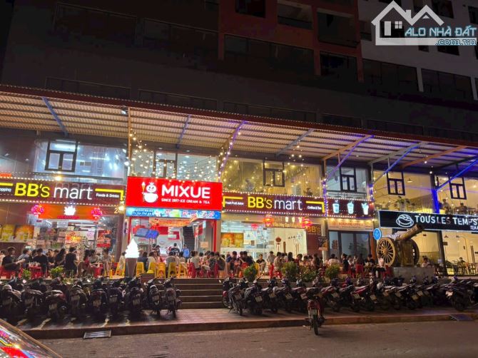 Cần bán căn 2pn view xéo biển 2,2  tỷ Napoleon Hòn Chồng - 1