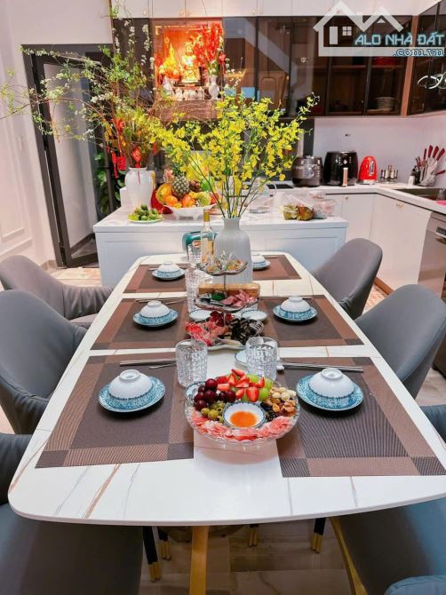 Cần bán nhà 4 tầng kiệt Nguyễn Đình – Full nội thất – Sát biển – Giá tốt - 1