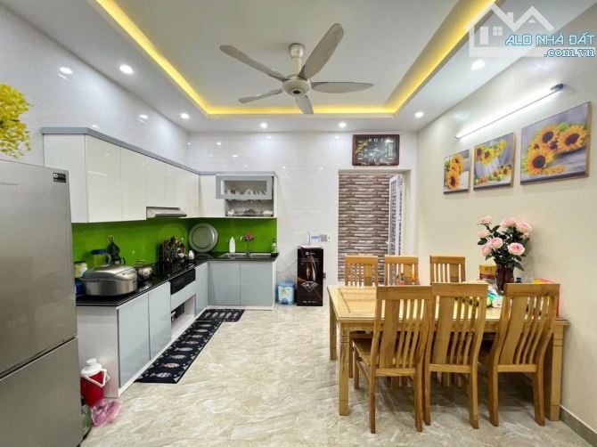 Ms Linh-Bán nhà 3 tầng khu phân lô Hồ Đá, Sở Dầu, Hồng Bàng đường ô tô đỗ cửa - 1