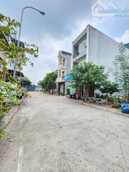 3,9Tỷ TL🔥Bán đất 75m2 KDC Sóng Thần_Ngay Vincom550, p.Dĩ An, Tp.Dĩ An - 1