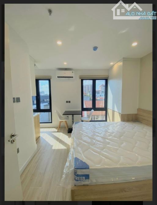 BÁN GẤP TÒA CHDV NGÃ TƯ SỞ 80M2 6 TẦNG THANG MÁY 15PKK GIÁ CHỈ 13 TỶ - 1