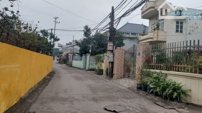 Bán lô đất mặt đường Trương Văn Lực, Mỹ Tranh, Nam Sơn giá có 2,x tỷ - 1