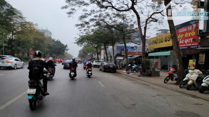 Hàng hiếm, giá rẻ. Bán căn hộ góc 2 ngủ view Hồ Tây thoáng mát, khu toàn người giàu - 1