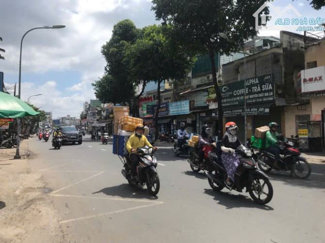 BÁN NHÀ-LÔ ĐẤT - DÃY TRỌ - NGAY BV 175- Ô TÔ TráNH NHAU - 650M2 - CHỈ 5X TỶ TL - 1