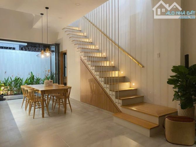 Bán nhà đường Đất Thánh - Lý Thường Kiệt gần ĐH Bách Khoa (4.2x16m) 3 tầng giá 8.5 tỷ TL - 1