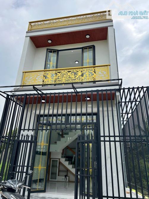 Nhà Đẹp 1 Lầu Tân Kim 4,5 x 15m, 4 Phòng Ngủ Đường Xe Tải Tới Nhà. Sổ Hồng Riêng Giá Rẻ - 1