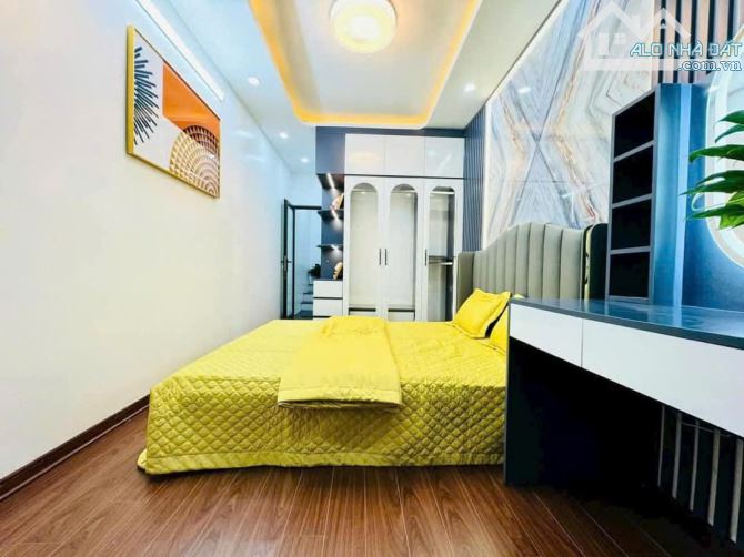 Hiếm!! Nhà Trương Định Hoàng Mai – 31m 5 Tầng – Ô Tô 10m, Mới Đẹp, 5,7 Tỷ. - 1