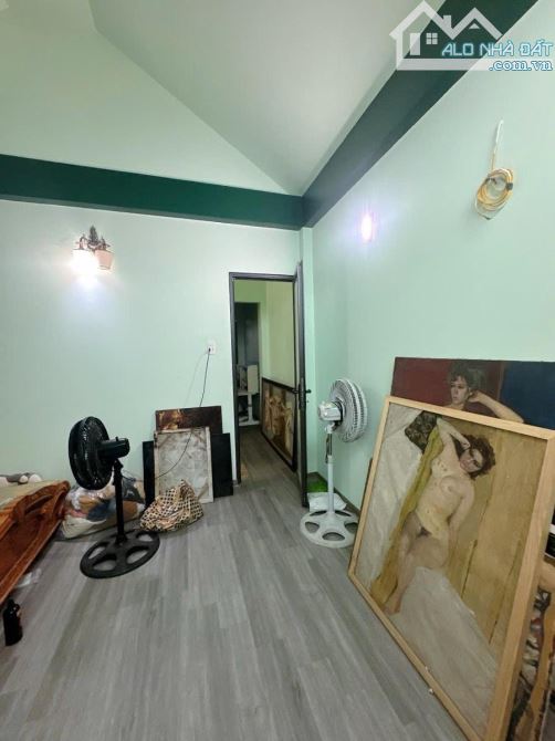 Chủ nhà sang nước ngoài sống cần bán lại 4 tầng ô tô 45 chỗ  qua nhà - 1