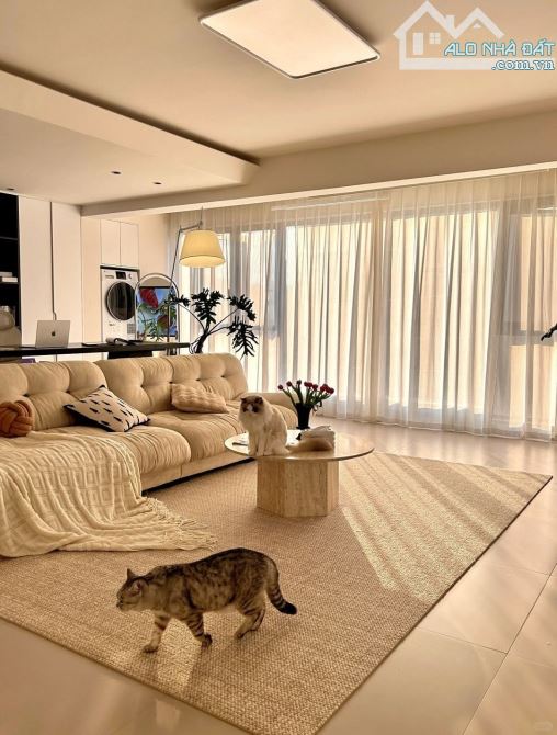 CỰC HIẾM !!! BÁN CĂN LÔ GÓC SIÊU ĐẲNG CẤP TÒA METROPOLIS LIỄU GIAI 105M2 - VIEW HỒ - 1