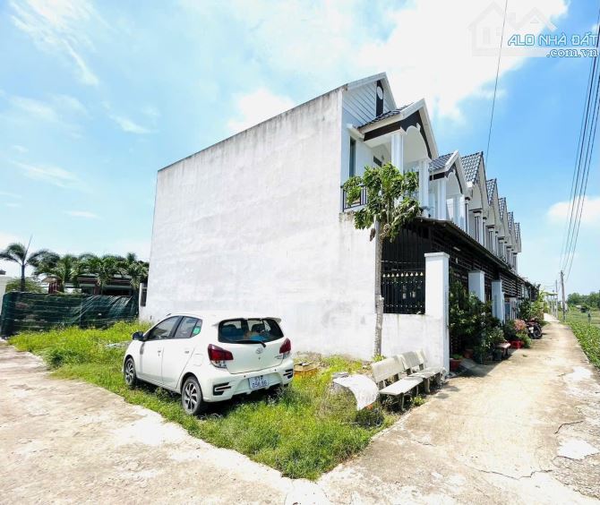 Nhà Mới 1 Lầu Tân Kim 4 x 19m , 3 Phòng Ngủ Đường Xe Hơi. Sổ Hồng Riêng Giá Rẻ - 1