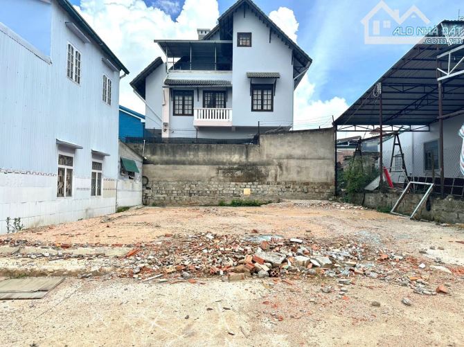ĐẤT MẶT TIỀN P8 GPXD 1 TRỆT 3 LẦU HƯỚNG ĐÔNG BẮC - 1