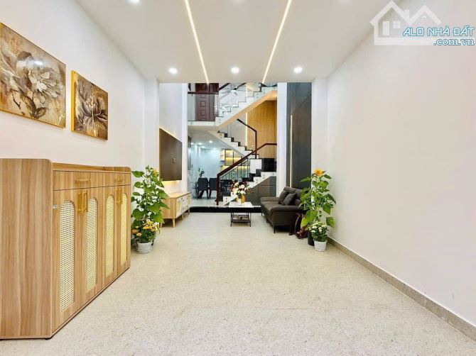 🏡CƠ HỘI VÀNG! Nhà Nguyễn Bỉnh Khiêm – 75m² – 5 tầng – Giá 10.7 tỷ – NỞ HẬU 6.6m - 1