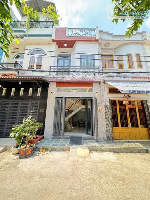 HẺM XE HƠI THÔNG THOÁNG PHAN HUY ÍCH P15 TÂN BÌNH - 1