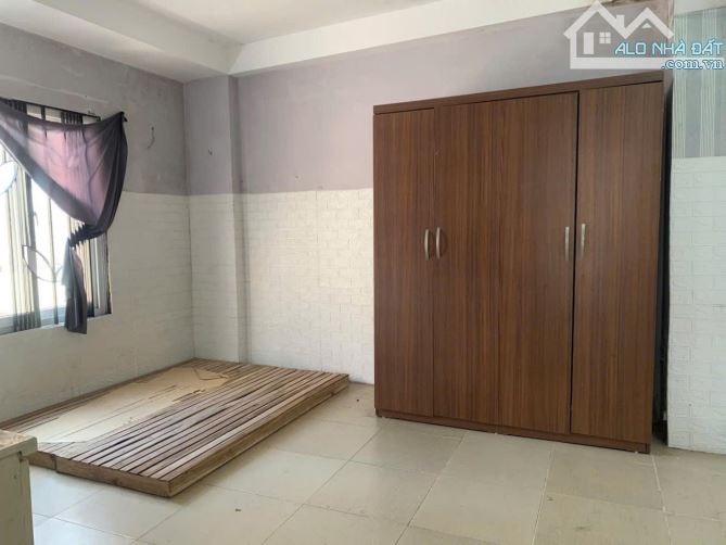 CCMN 7 PHÒNG - ĐÊ LA THÀNH - MẶT TIỀN KHỦNG - GẦN PHỐ - DT45m x 5 tầng x MT8m GIÁ 6.8 TỶ - 1