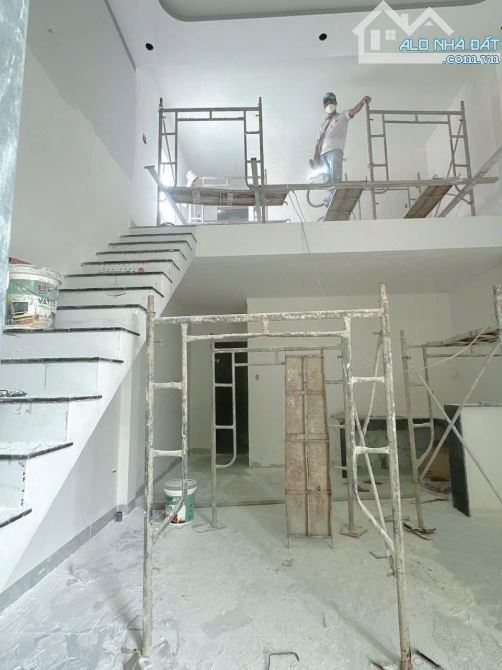 Bán nhà gác lửng bình đa hẻm xe hơi giá tốt 75m2 giá chỉ 1ty750 - 1