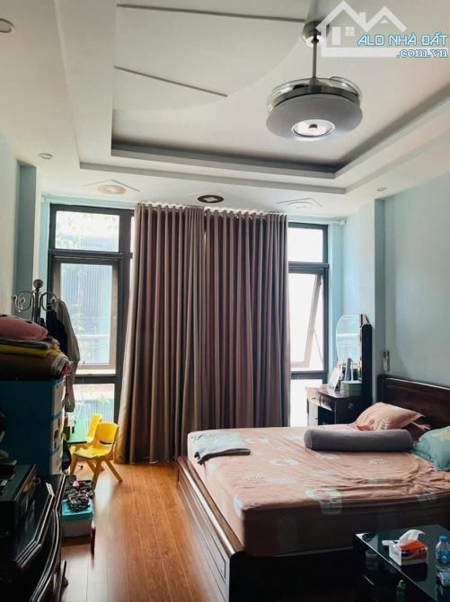 Bán nhà phân lô Phương Mai 46m2, 4 tầng, 2 mặt ngõ trước sau, ô tô tránh, chỉ 15 tỷ. - 1
