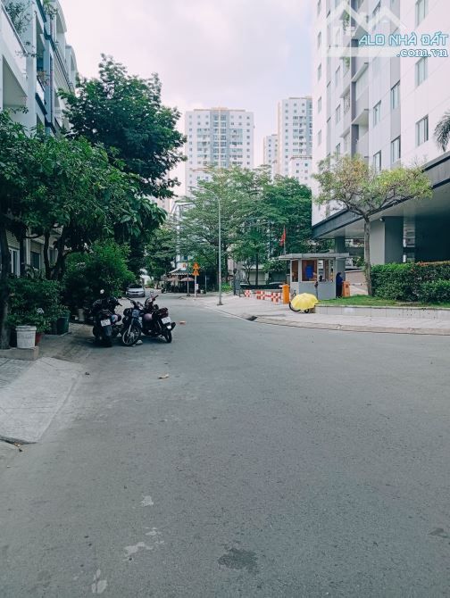 Bán Nhà Quận 7_Mặt Tiền Đường Nhựa 12M_76M2+4Tầng BTCT;4PN;SHR;Sát Phú Mỹ Hưng;Chỉ 12.X Tỷ - 2