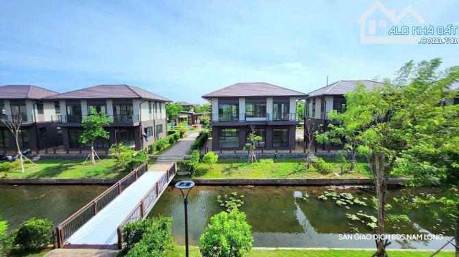 Biệt thự rẻ hơn đất nền, người Sài Gòn chưa biết nhưng các nhà đầu tư HN đang gom tất tay - 2