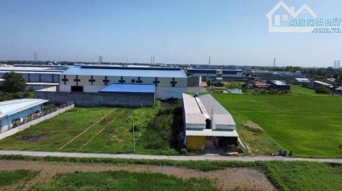 BÁN NHÀ TRỌ 500M2 ĐẤT , 20 PHÒNG , ĐỨC HÒA ĐÔNG , SỔ HỒNG RIÊNG - 2