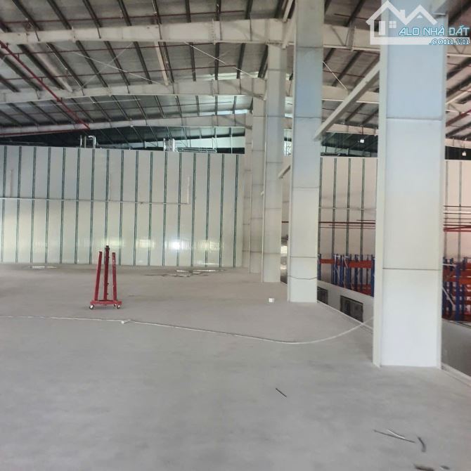 Cho thuê kho xưởng 3200m mới 100% trong KCN Hòa Khánh PCCC tự động có Racking giá tốt - 2
