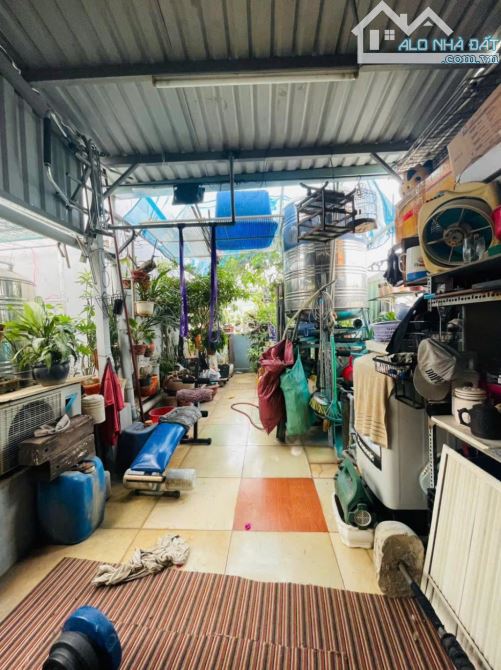 Bán nhà sổ riêng, 4 tầng, hẽm xe hơi - 2
